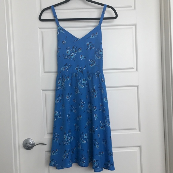 LOFT Dresses & Skirts - NWOT Ann Taylor LOFT Blue Floral Sundress Size 0